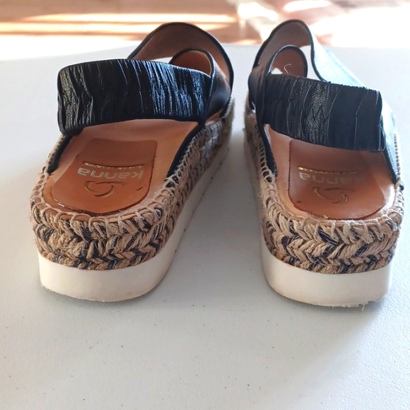 Kanna black leather womens wedge sandals with herringbone design, size 39 (8 1/2 - Picture 6 of 10